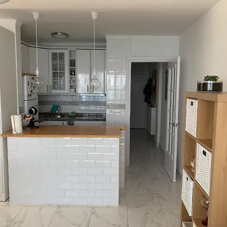Primera Linea De Playa En Costa Apartamento